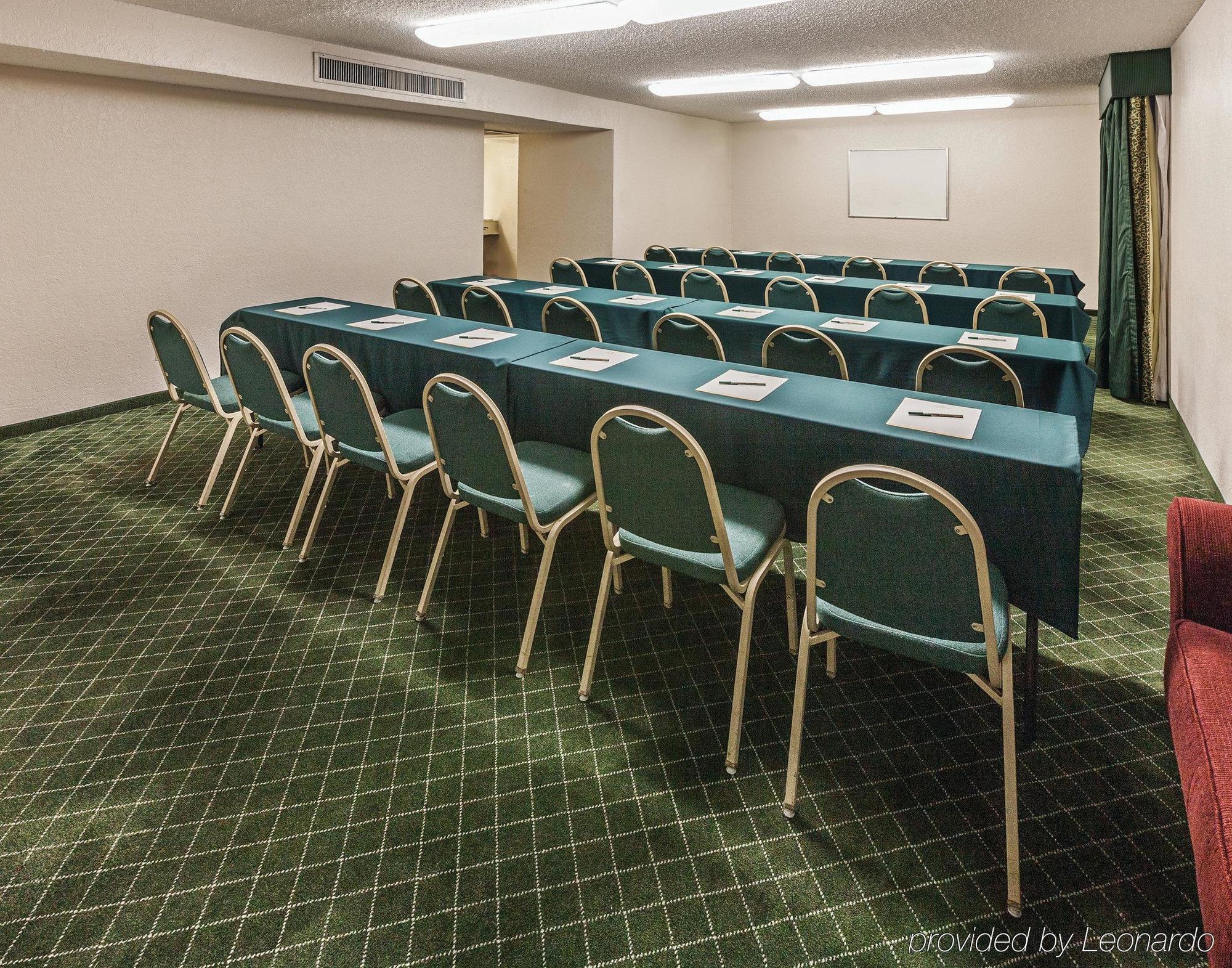 La Quinta By Wyndham Mcallen La Plaza Mall Экстерьер фото